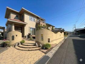 岡山県井原市上出部町四季が丘