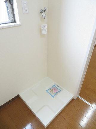 画像12:室内洗濯機置き場