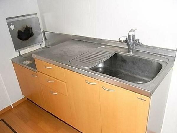 detached 東京都昭島市大神町２丁目

地図を見る