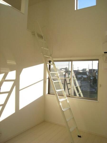 detached 東京都府中市住吉町４丁目

地図を見る