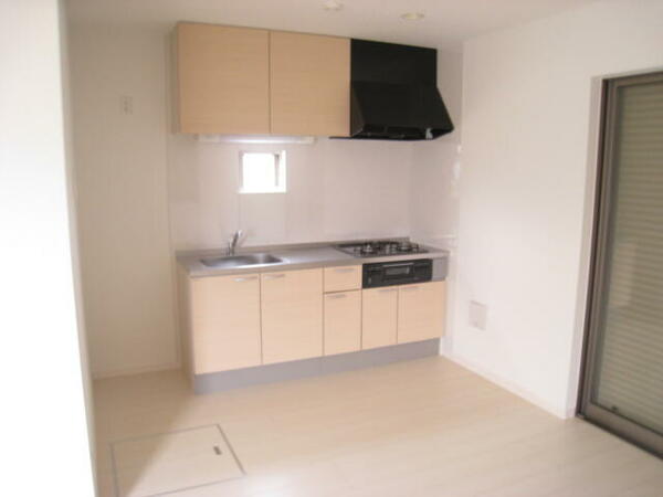 detached 東京都府中市住吉町４丁目

地図を見る