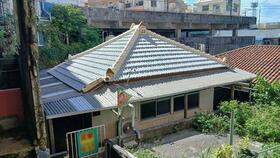 沖縄県沖縄市山里１丁目