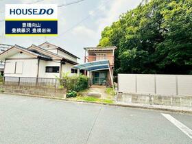 愛知県豊橋市往完町字郷社東