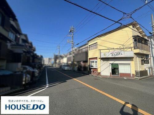 commercial 大阪府枚方市長尾家具町２丁目