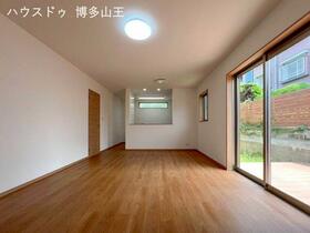 福岡県春日市小倉２丁目