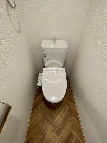 画像8:セレニテ福島プリエ　トイレ