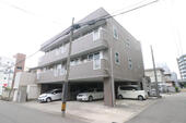 新潟市中央区笹口３丁目 3階建 築23年のイメージ