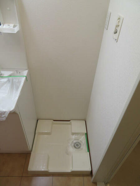 画像4:室内洗濯機置き場　洗濯パン付