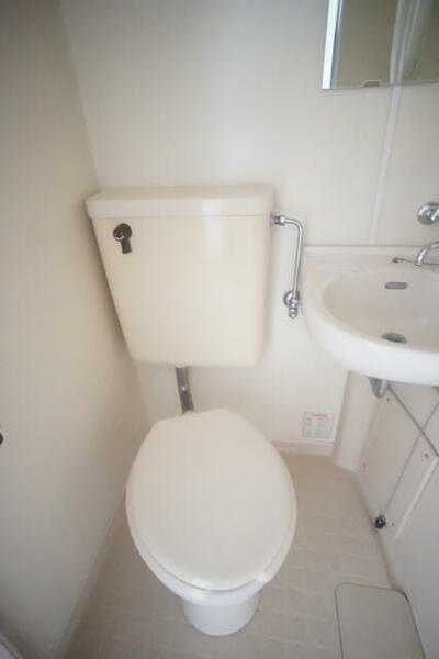 画像11:清潔感ある洋式トイレです☆お掃除も楽々です！！