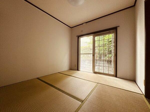 画像10:和室のお部屋は暖かかく感じます。