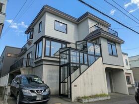 北海道札幌市北区新川三条１１丁目
