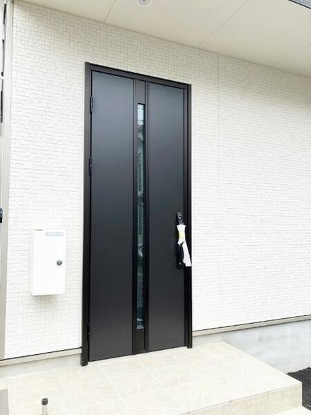 detached 埼玉県吉川市新栄２丁目
地図を見る