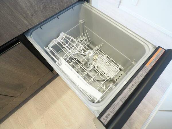 画像14:食器洗浄乾燥機