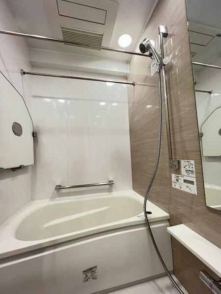 画像7:浴室換気乾燥システムです。