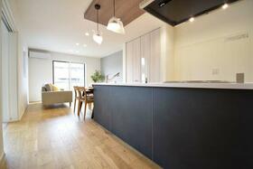 福岡県福岡市西区太郎丸２丁目