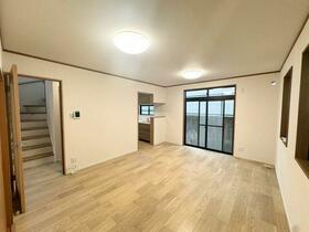 神奈川県厚木市上荻野