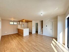 神奈川県伊勢原市高森台１丁目