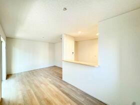 神奈川県伊勢原市沼目４丁目