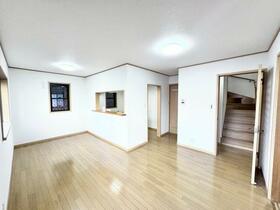 神奈川県厚木市下荻野