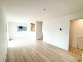 神奈川県伊勢原市高森