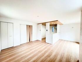 神奈川県伊勢原市伊勢原３丁目