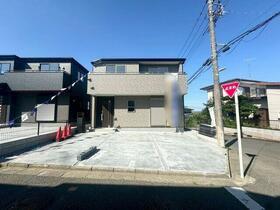 神奈川県伊勢原市八幡台２丁目