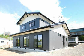 長野県東御市県