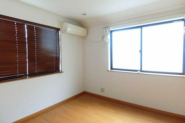 detached 東京都世田谷区上祖師谷６丁目

地図を見る