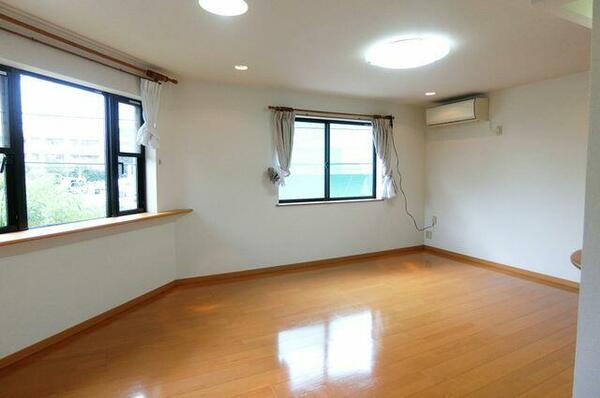 detached 東京都世田谷区上祖師谷６丁目

地図を見る