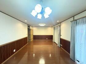 神奈川県厚木市及川１丁目