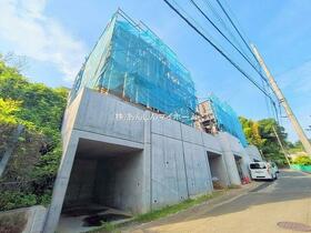 神奈川県川崎市多摩区長尾６丁目