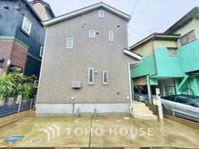 東京都三鷹市大沢２丁目