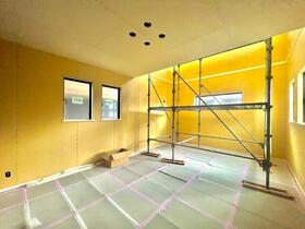 東京都三鷹市井口４丁目