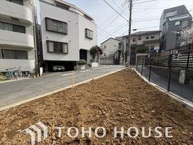 東京都文京区本駒込４丁目