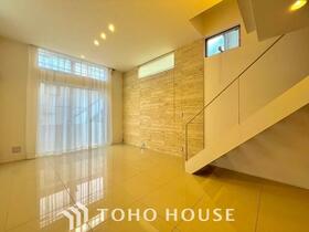 東京都世田谷区上馬３丁目