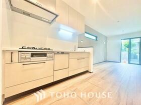 東京都調布市深大寺東町６丁目