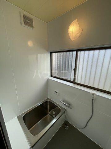 detached 埼玉県久喜市下早見

地図を見る