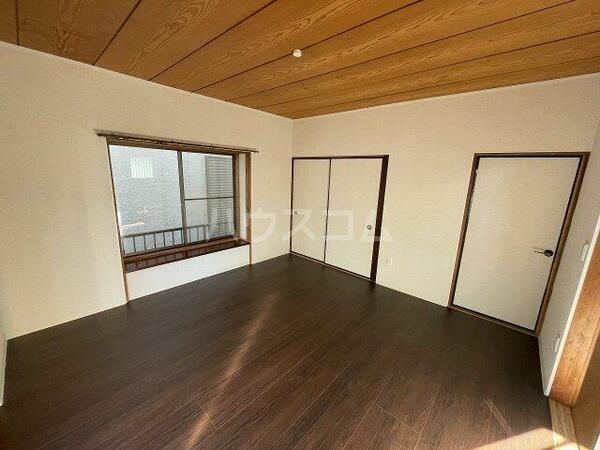 detached 埼玉県久喜市下早見

地図を見る