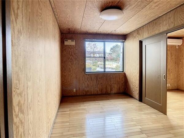 apartment 福島県伊達郡川俣町字本町
本町の賃貸情報を見る
物件地図