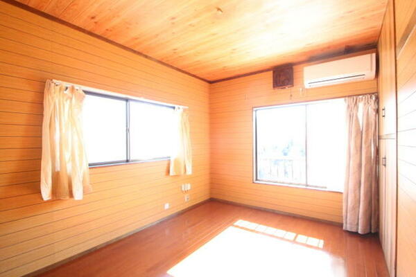 画像3:２面採光なので、明るく風通しのよい過ごしやすいお部屋です♪