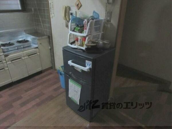 画像14:冷蔵庫置場：共用冷蔵庫