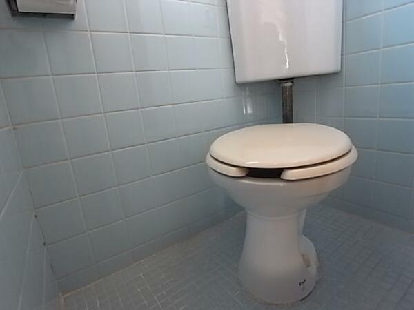 画像7:トイレ部分。