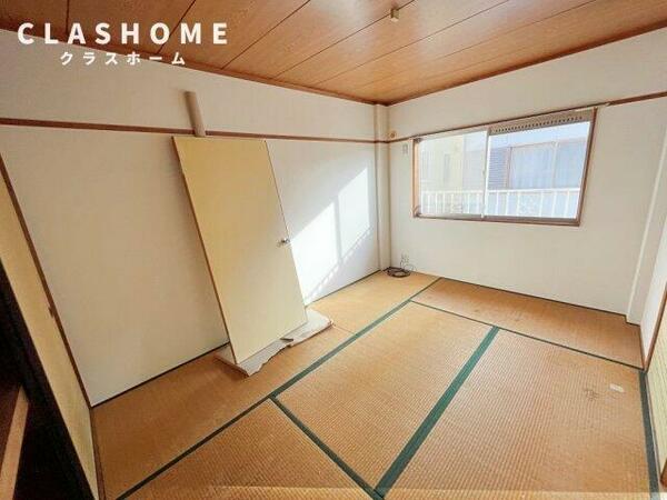 画像11:同物件の別部屋になります。