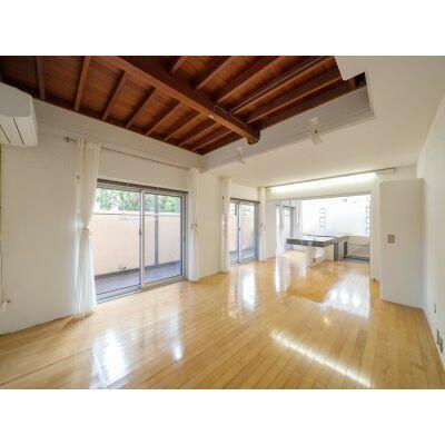 detached 東京都目黒区東山２丁目

地図を見る