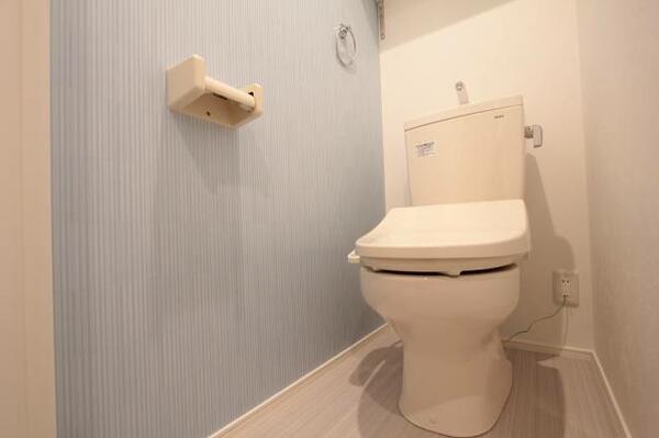 画像9:トイレも清潔な空間が保たれています。（01号室参照）