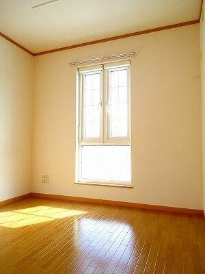 apartment 群馬県沼田市下久屋町
地図を見る