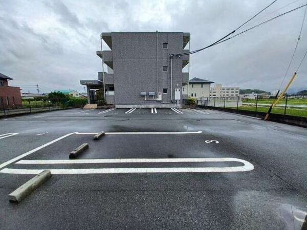 三重県伊勢市黒瀬町(賃貸マンション1K・1階・30.96㎡)の写真 その6