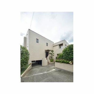 detached 東京都渋谷区広尾３丁目

地図を見る