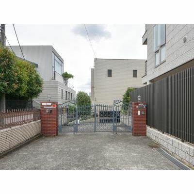 detached 東京都渋谷区広尾３丁目

地図を見る