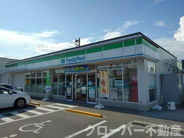 画像16:ファミリーマート坂出昭和町店まで450m
